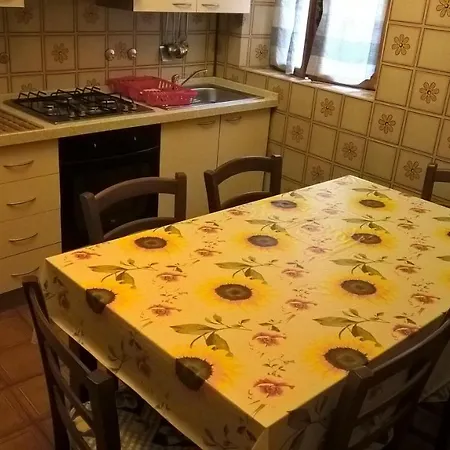Vicino Al Mare Per 4 Persone A * ヴィアレッジョ